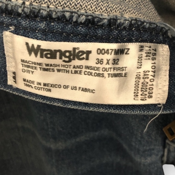 WRANGLER Jeans Men's Size 36x32 Blue Vintage 47MWZ Distressed Regular Fit - Picture 5 of 8